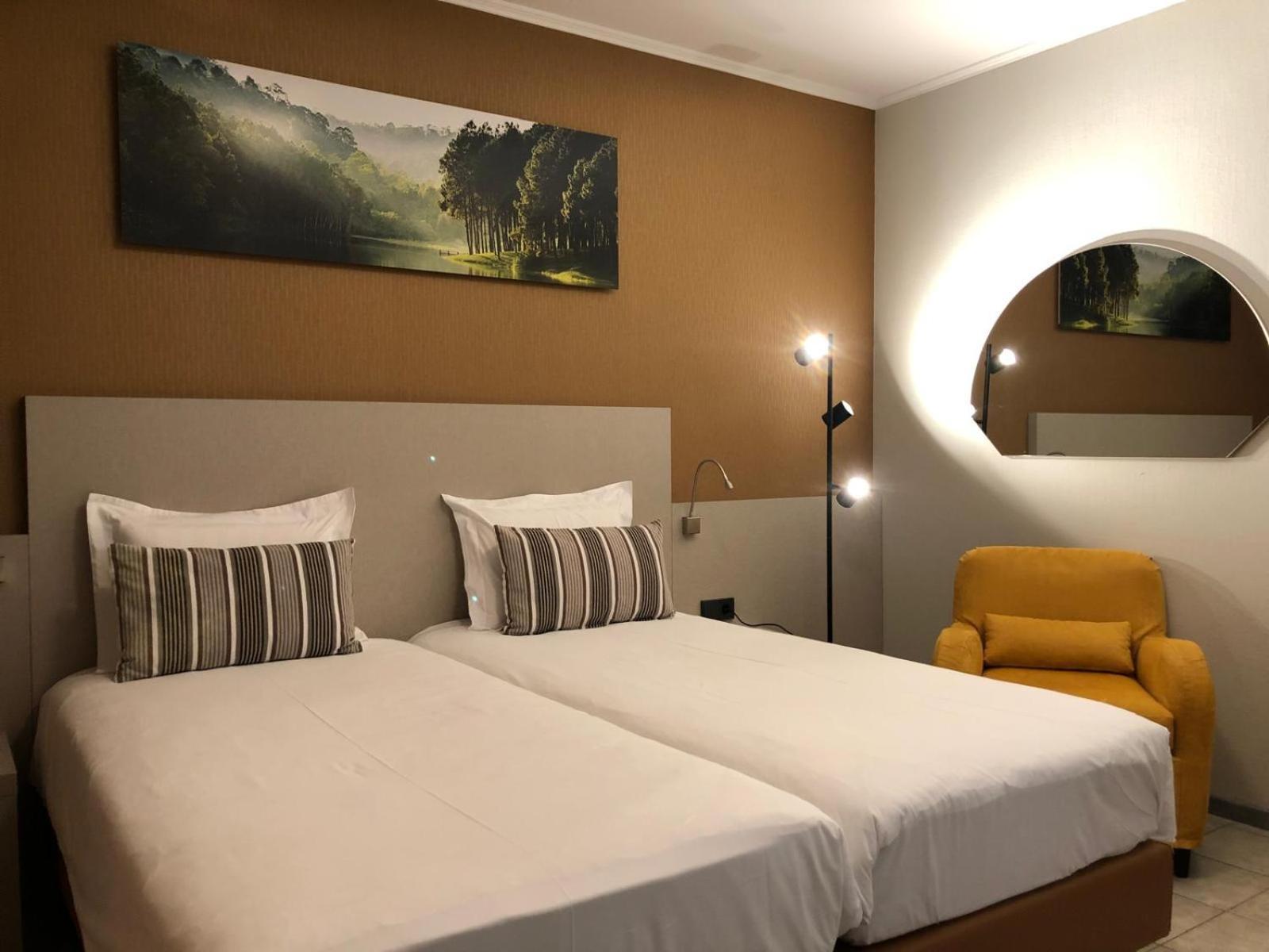 Appart-Hotel Gwendy Bour Exterior foto